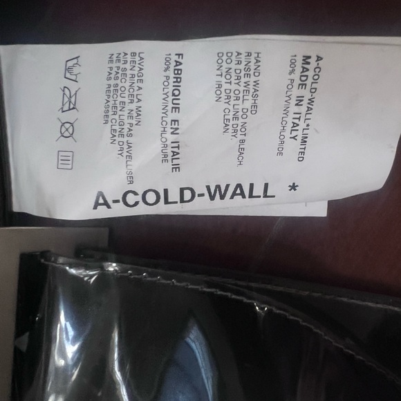 A Cold Wall Tri Pocket Utility Holster (Clear/PVC) - Picture 2 of 5